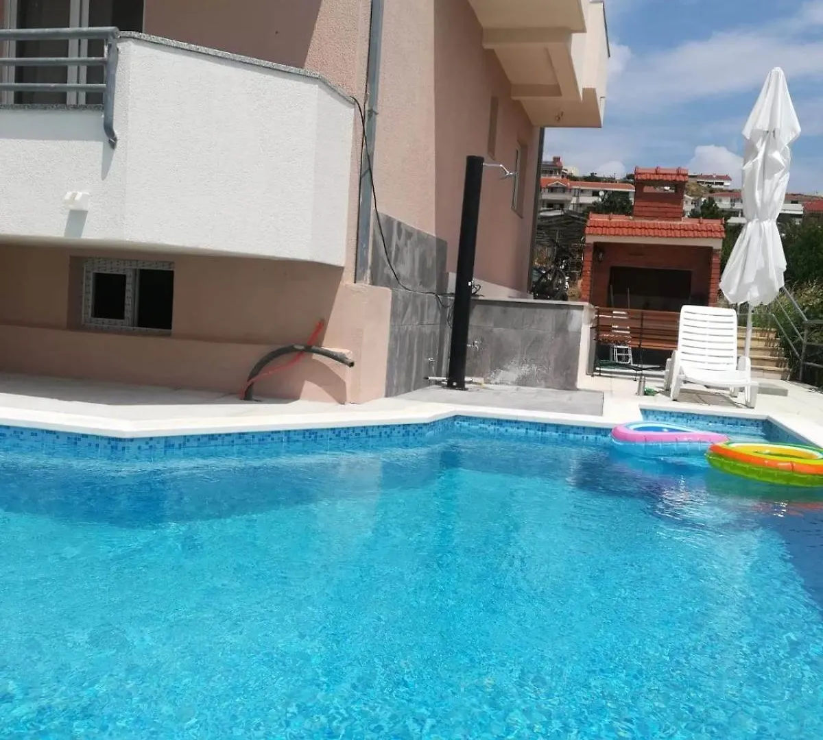 Sea View Apartment With Swiming Pool